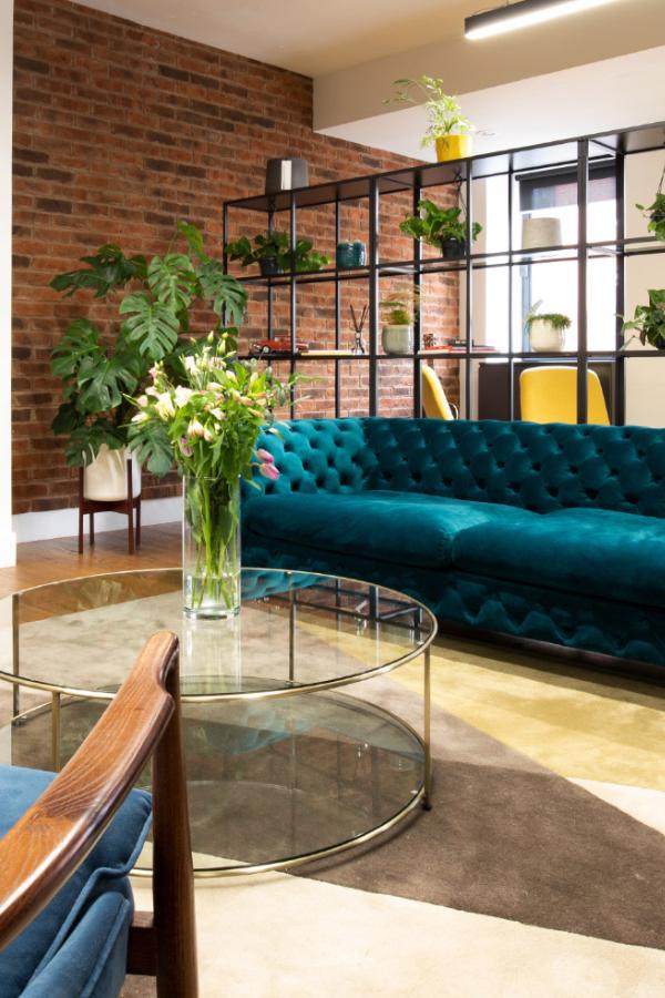 LONDON OFFICES DESIGNED BY CSK PROJECTS